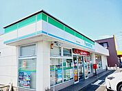 【コンビニエンスストア】ファミリーマート　富士宮小泉店まで650ｍ