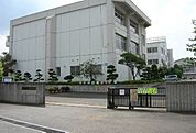 【小学校】富里市立七栄小学校まで110ｍ