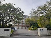 【高校】茨城高等学校　茨城中学校まで100ｍ