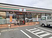【コンビニエンスストア】セブンイレブン大東新田北町店様まで550ｍ