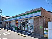 【コンビニエンスストア】ファミリーマート常滑保示町店まで1170ｍ