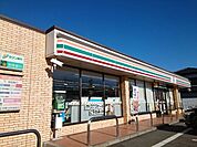 【コンビニエンスストア】セブンイレブン藤岡立石店まで1200ｍ