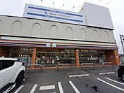 【コンビニエンスストア】セブンイレブン伊勢崎今泉町1丁まで220ｍ