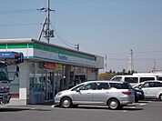 【コンビニエンスストア】ファミリーマート市原岩崎店まで500ｍ