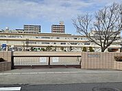 【小学校】一宮市立　三条小学校まで1000ｍ