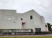 亀山文化会館まで1400ｍ
