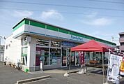 【コンビニエンスストア】ファミリーマート　間々乳観音前まで210ｍ