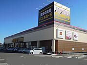 【ショッピングセンター】ドン.キホーテ山崎店まで140ｍ