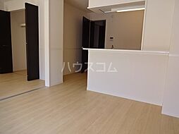 プランドールＧＴ 106 1階1LDKのリビング/ダイニング