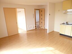 キャロルステージＩＳＨＩＩ 205 2階2LDKのリビング/ダイニング