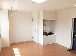 すざくＨｏｕｓｅ 2階ワンルームのリビング/ダイニング