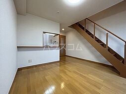 ランドマーク豊川 605 6階2LDKのリビング/ダイニング