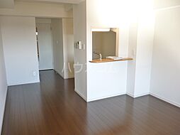 リュージュ 203 2階1Kのリビング/ダイニング