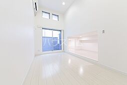 ＲＥＦＩＮＥＤ　ＴＡＳＴＥ　小塚 2階ワンルームのリビング/ダイニング