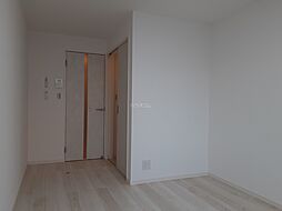 アザーレ・バモス柿生 202 2階1Kのリビング/ダイニング