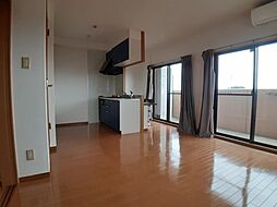 フェアリーハート 201 2階1LDKのリビング/ダイニング