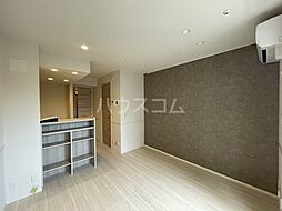 アリヴィオ 201 2階ワンルームのリビング/ダイニング