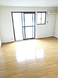 ソレイユ・エヌ 101 1階1Kのリビング/ダイニング