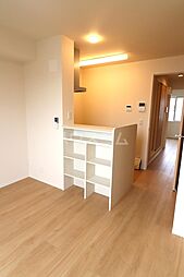 メゾン・マリオット 202 2階1LDKのリビング/ダイニング