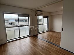 PLENDY北浦和 3階3LDKのリビング/ダイニング