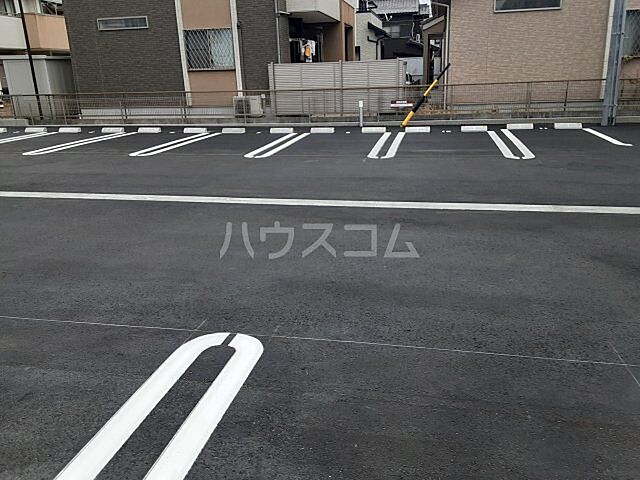 11 / 21