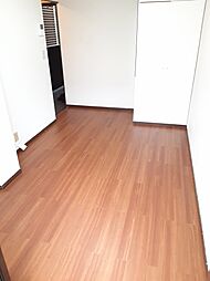 ニューハトリコーポIII 201 2階ワンルームのリビング/ダイニング