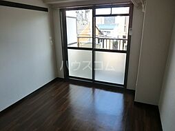 アーバン神宮東ビル 102 1階1Kのリビング/ダイニング