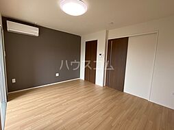 近鉄名古屋線 霞ヶ浦駅 徒歩9分の賃貸アパート 1階1Kのリビング/ダイニング