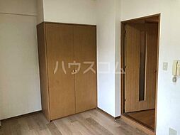 エスコート中野大和町 303 3階1Kのリビング/ダイニング