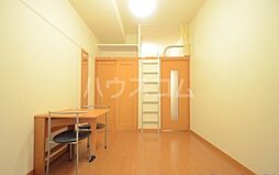 京急本線 屏風浦駅 徒歩8分の賃貸アパート 2階1Kのリビング/ダイニング