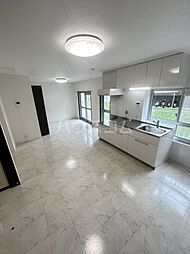 樫原賃貸住宅 B106 1階1LDKのリビング/ダイニング