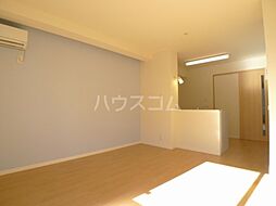 レフィナード 1階2LDKのリビング/ダイニング