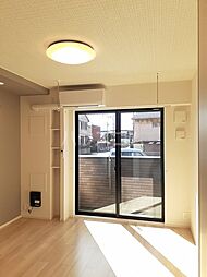 アルドーレ・Ｙ 101 1階1Kのリビング/ダイニング