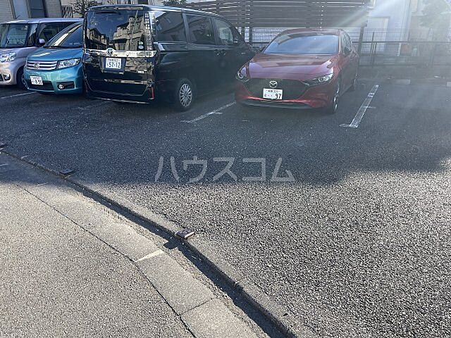 16 / 28
