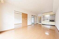 サンガーデン春日 105 1階3LDKのリビング/ダイニング