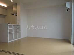 ユーチャリスII 105 1階1LDKのリビング/ダイニング