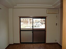 名古屋市営鶴舞線 平針駅 バス9分 梅森台一丁目下車 徒歩4分の賃貸アパート 1階1Kのリビング/ダイニング