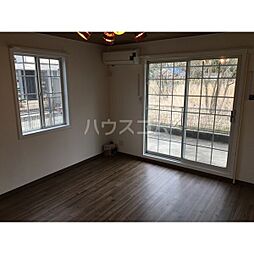 パインフィールド 106 1階1Kのリビング/ダイニング