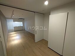 AZ Smart 目白御留山 104 地下2階1LDKのリビング/ダイニング