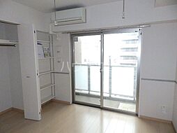 JR総武線 西船橋駅 徒歩3分の賃貸マンション 5階1DKのリビング/ダイニング