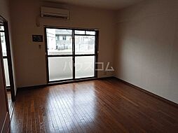 クリアサガ嵐山 102 1階2LDKのリビング/ダイニング