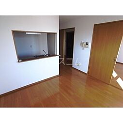 JR東海道本線 穂積駅 徒歩22分の賃貸マンション 4階2LDKのリビング/ダイニング