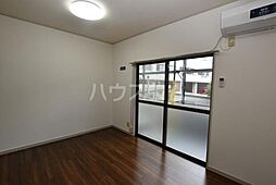 東急田園都市線 三軒茶屋駅 徒歩7分の賃貸アパート 3階ワンルームのリビング/ダイニング