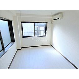 グリーンネスめじろ台 305 3階ワンルームのリビング/ダイニング