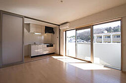 プレミアムコートみなみ野II 1階1LDKのリビング/ダイニング