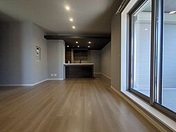 LUCA 302 3階2LDKのリビング/ダイニング