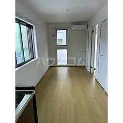 プレシャスコート 1階ワンルームのリビング/ダイニング