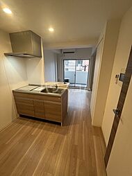 セレニテ十三ミラク 504 5階1DKのリビング/ダイニング