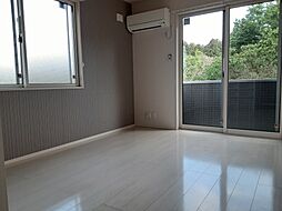 メゾン・フィエールII 301 3階1LDKのリビング/ダイニング