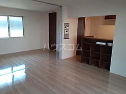 リヴェールコート 102 1階2LDKのリビング/ダイニング